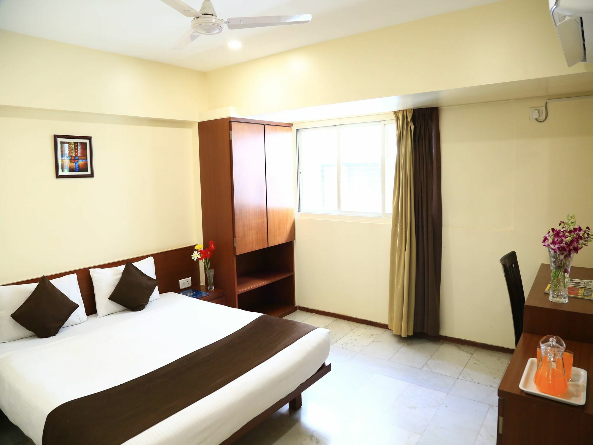 Hotel Oyo 13771 Executive Residency Pune Exterior foto